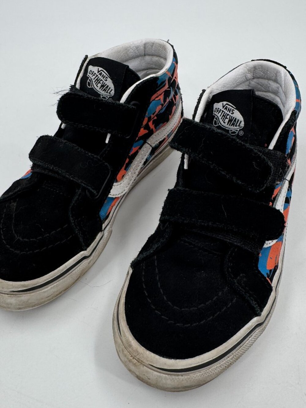 Vans Sk8-Mid V Sneakers Kids Size 2 Black Orange Blue‎ Shark Print Hook & Loop